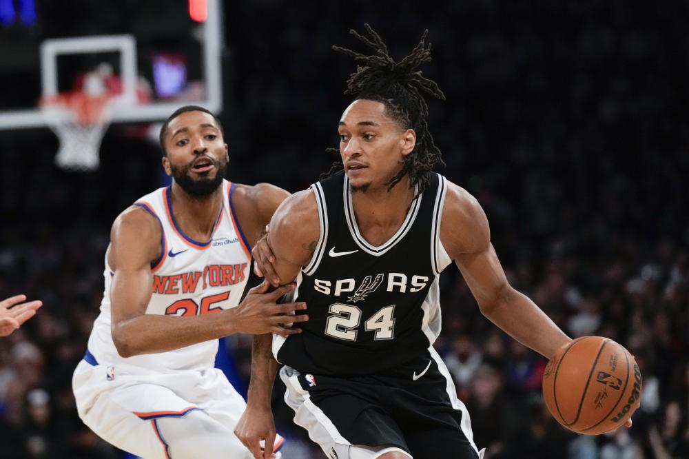 皇马前锋在 皇马前锋在